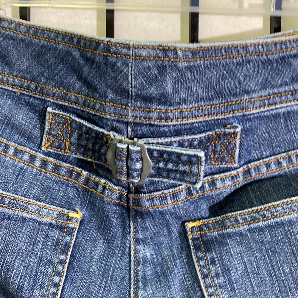 New York & Company Cuffed Jean Capris Size 4 - Picture 6 of 7
